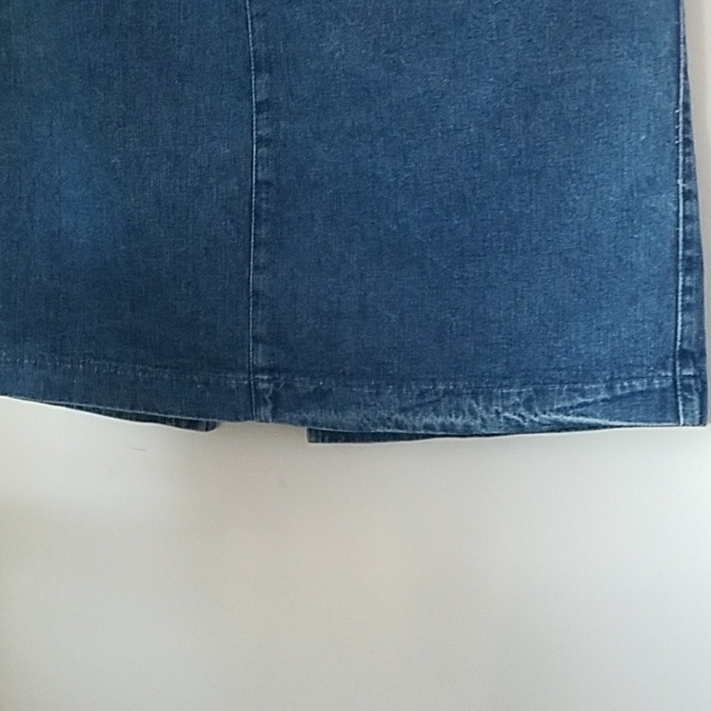 Lee Denim Maxi Skirt - Picture 6 of 7